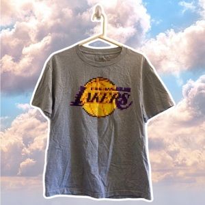 Lakers Hall of Fame T-Shirt Size Large